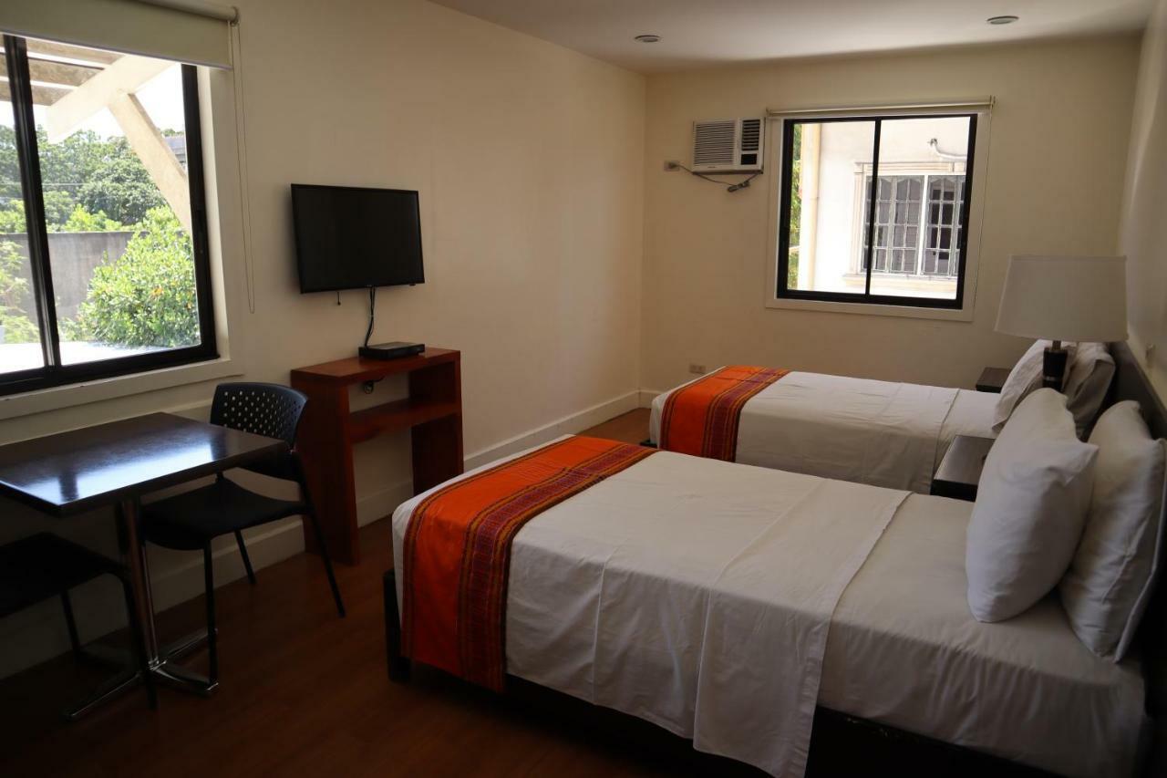 Domicilio Lorenzo Davao City Buitenkant foto